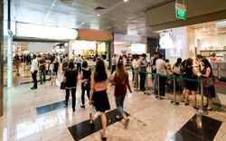 Reddot Traffic (D1), Retail #640252121